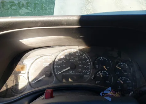 2001 Chevrolet Silverado 1500 Ls from USA, damaged, VIN 2GCEC19T011401814